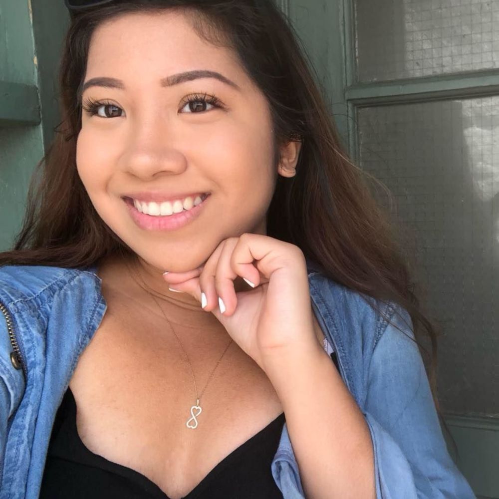 Meet your Posher, Phoebe